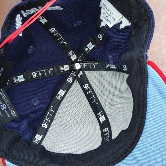 New Era 9FIFTY Red Bull Crashed Ice St. Paul USA Blue/Red Snapback Hat CapWool